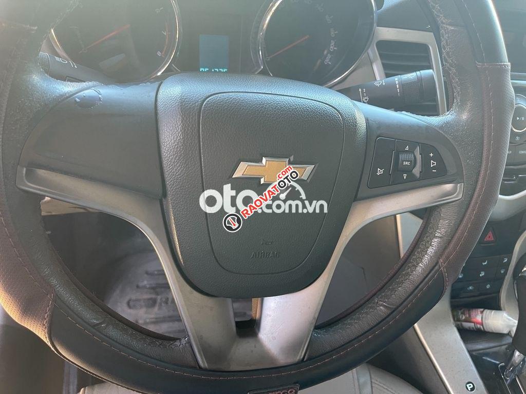 Bán ô tô Chevrolet Cruze LTZ sản xuất 2010, màu đen còn mới-4