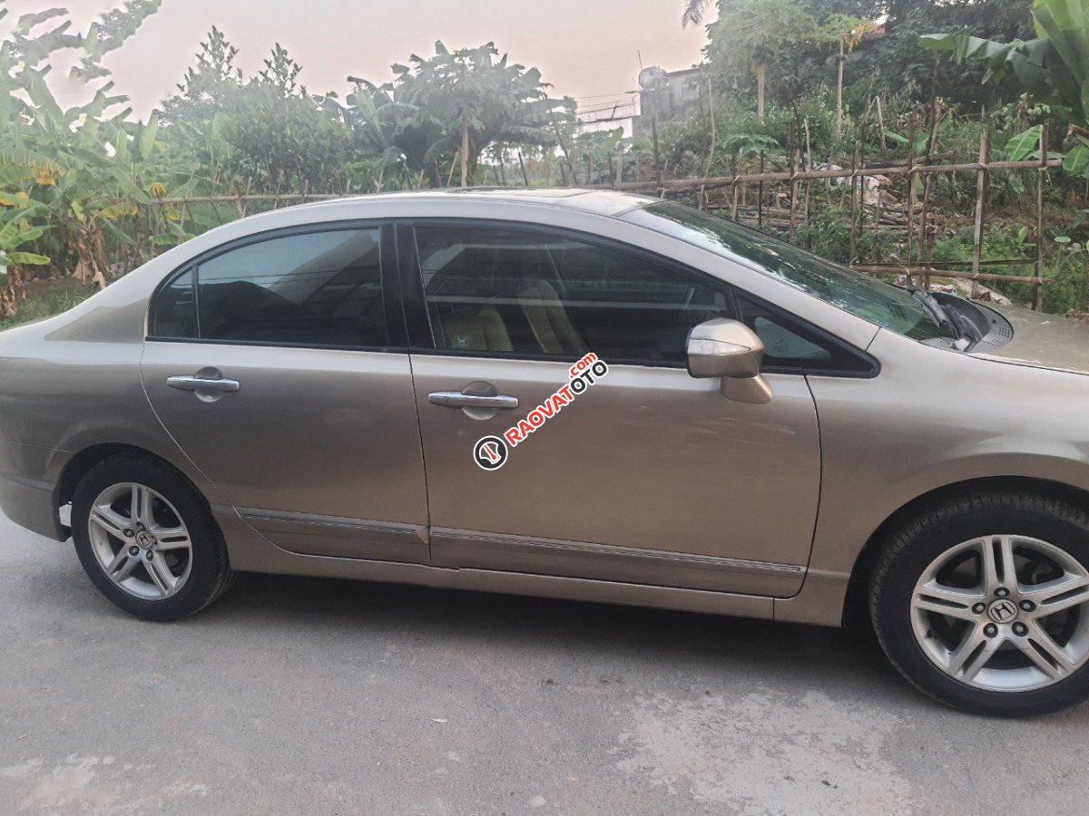 Cần bán xe Honda Civic 2.0 AT sản xuất năm 2011 giá cạnh tranh-0