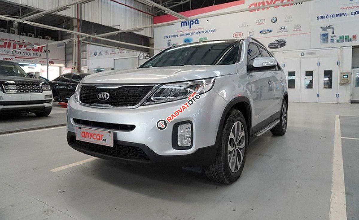 Cần bán Kia Sorento DATH đời 2017, màu bạc, giá chỉ 748 triệu-1