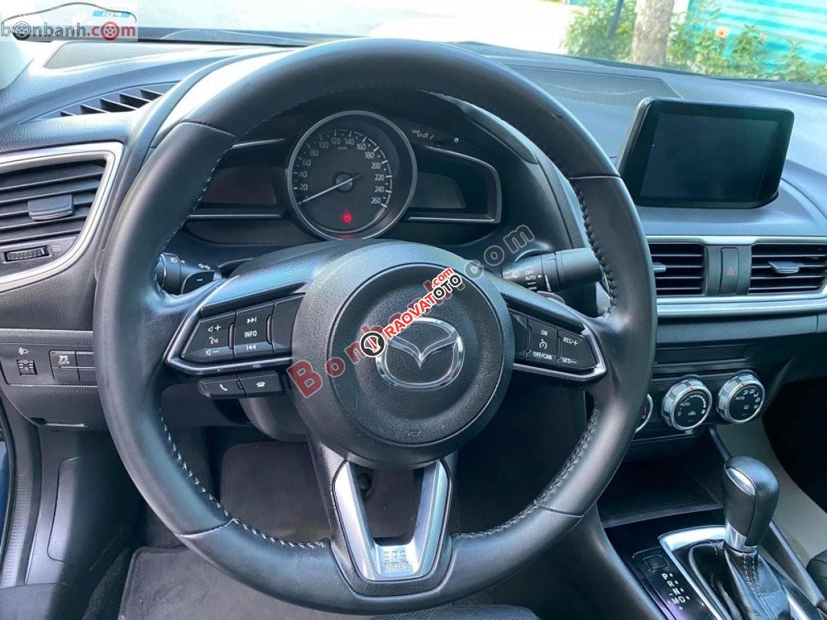 Cần bán Mazda 3 1.5 sản xuất 2017, màu xanh lam còn mới-0