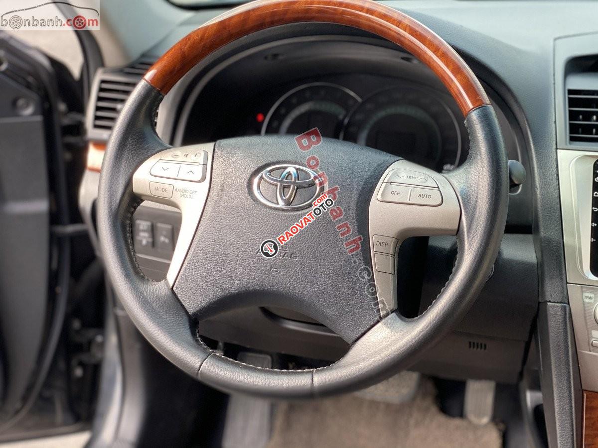 Bán xe Toyota Camry 3.5Q đời 2010, màu đen xe gia đình-1