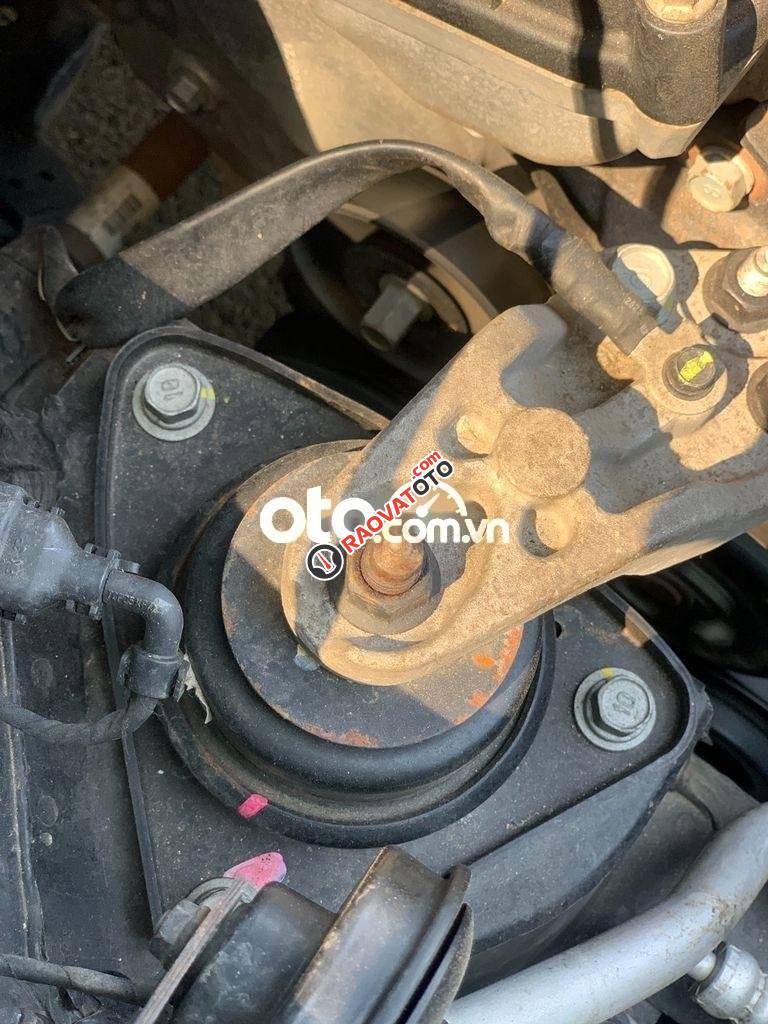 Cần bán xe Hyundai Avante 1.6AT đời 2015, màu đen, xe nhập còn mới, giá tốt-9