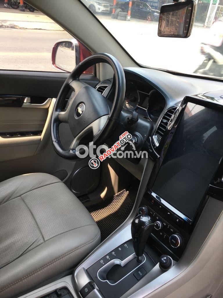 Bán Chevrolet Captiva LTZ 2014, màu đỏ còn mới-0