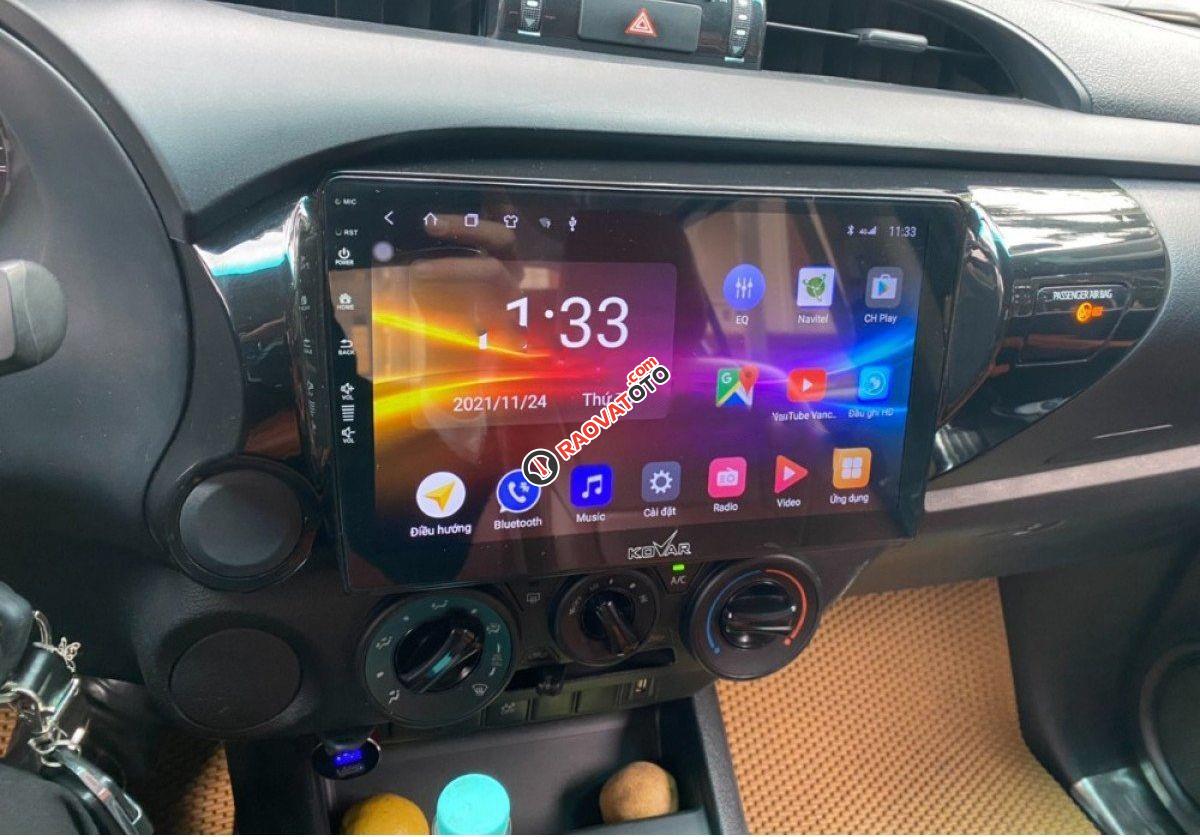 Bán Toyota Hilux E đời 2019, màu đen, nhập khẩu số tự động-2