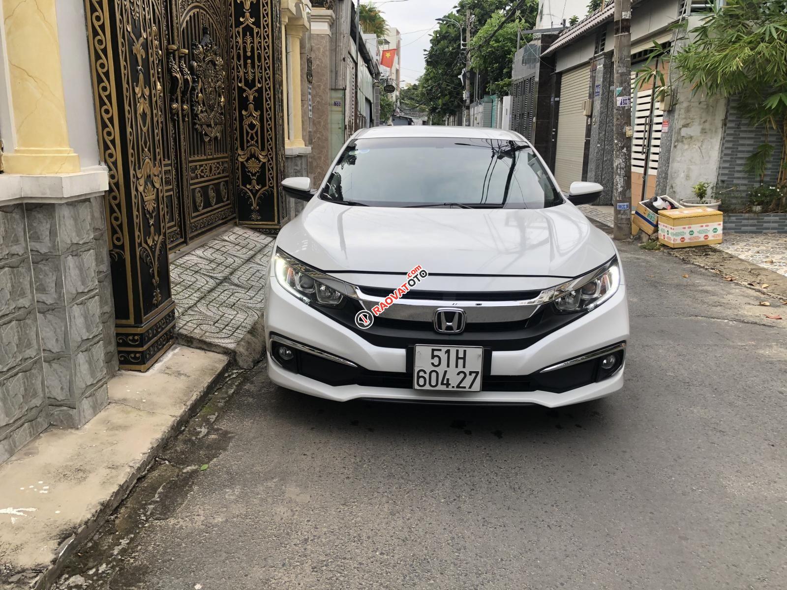 Cần bán Honda Civic model 2020, số tự động, màu trắng, nhập Thái Lan-3