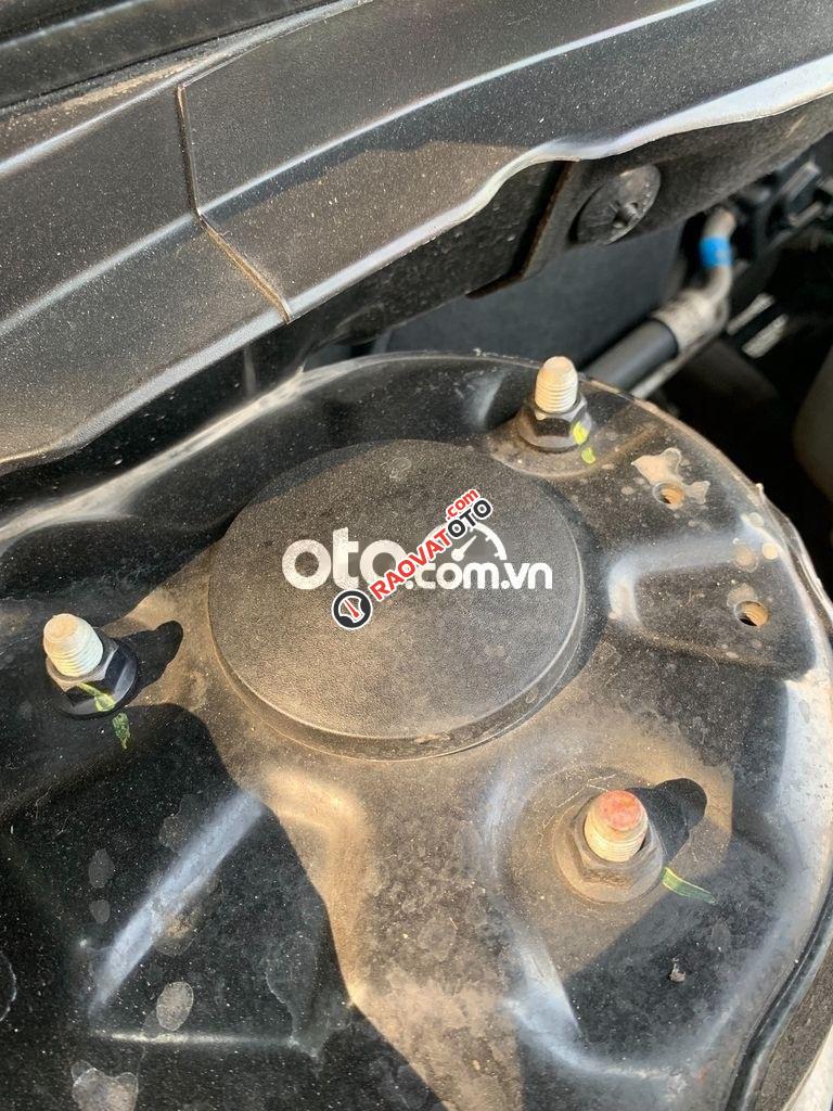 Cần bán xe Hyundai Avante 1.6AT đời 2015, màu đen, xe nhập còn mới, giá tốt-6