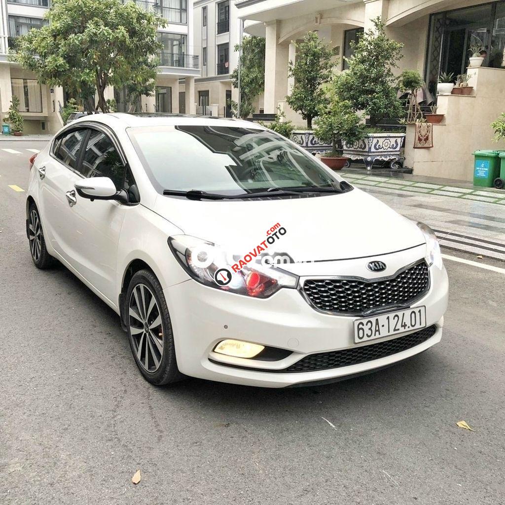 Cần bán lại xe Kia K3 2.0 đời 2015, màu trắng còn mới-10