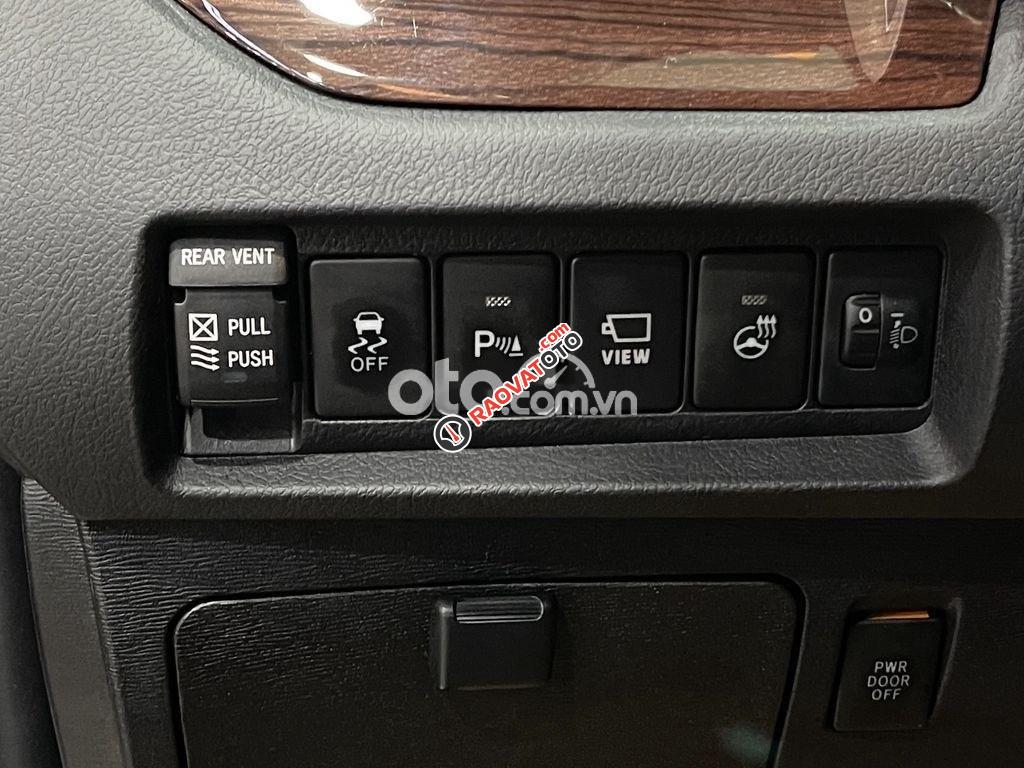 Bán xe Toyota Sienna Limited sản xuất 2018, màu trắng, nhập khẩu nguyên chiếc-0