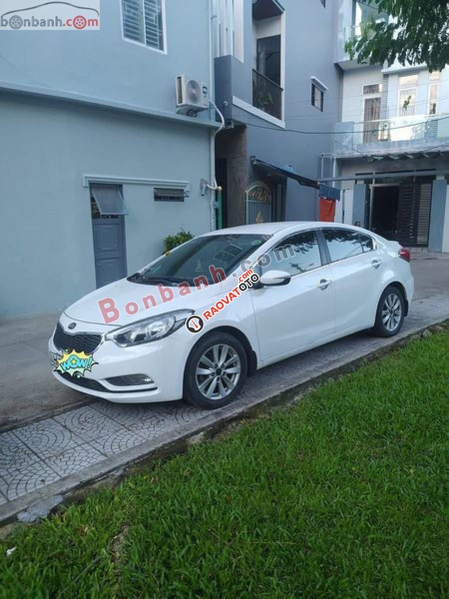 Cần bán xe Kia K3 1.6 MT đời 2016, màu trắng-2