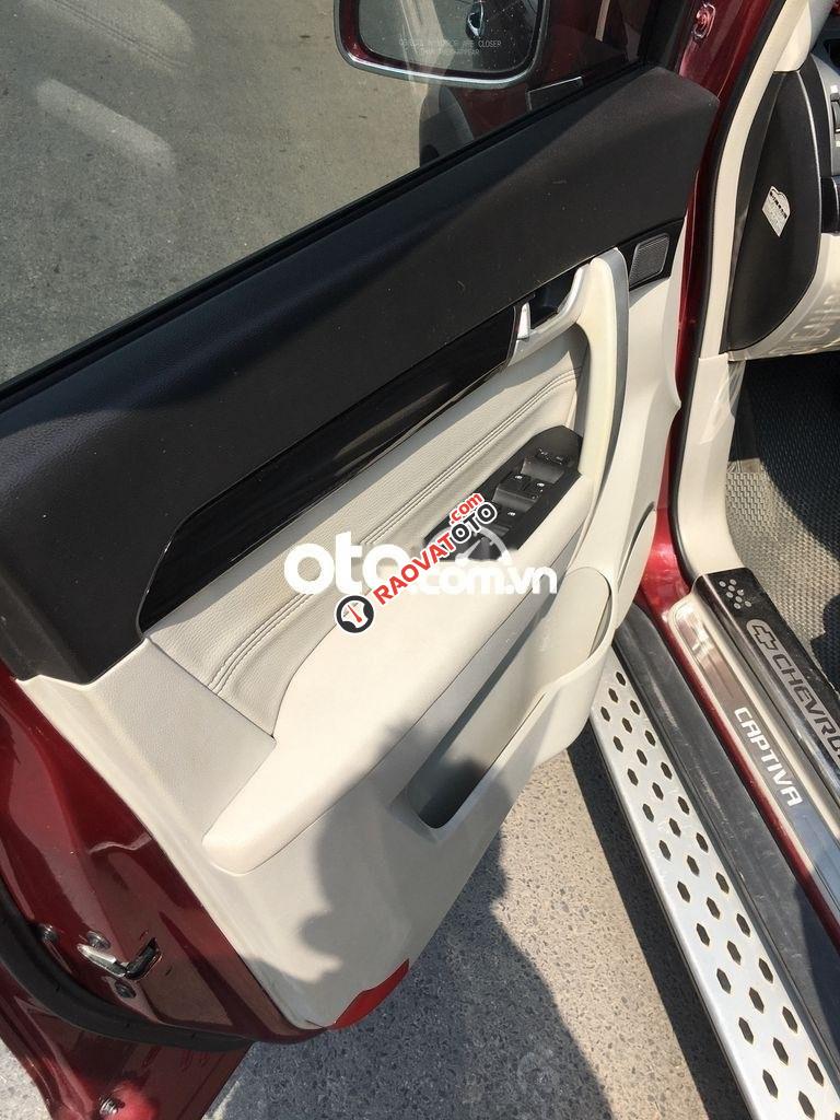 Bán Chevrolet Captiva LTZ 2014, màu đỏ còn mới-3