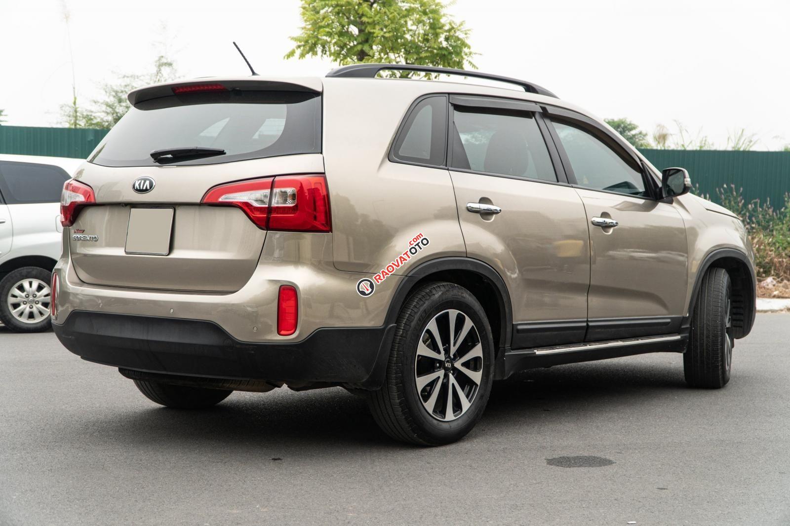 Xe Kia Sorento GATH 2.4L sản xuất 2015-13