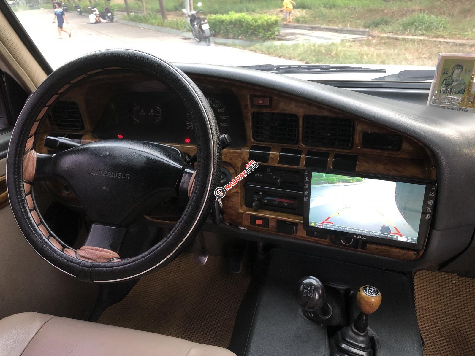 Bán Toyota Land Cruiser MT năm sản xuất 1990-9