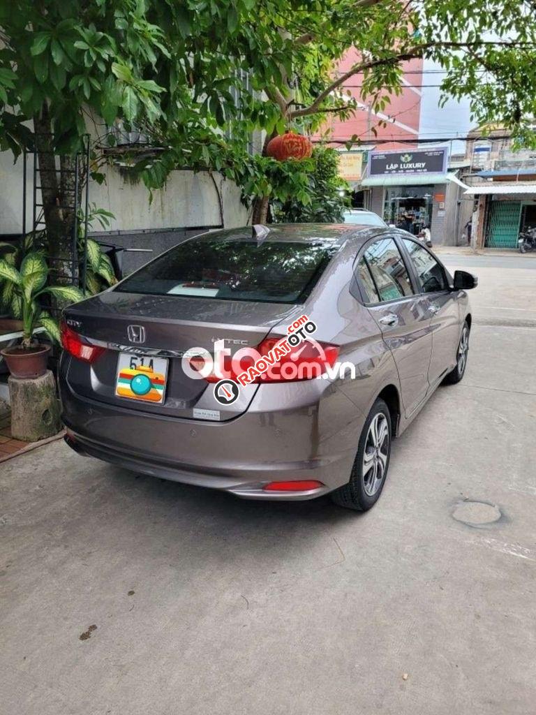 Cần bán xe Honda City AT đời 2014, màu xám còn mới-3