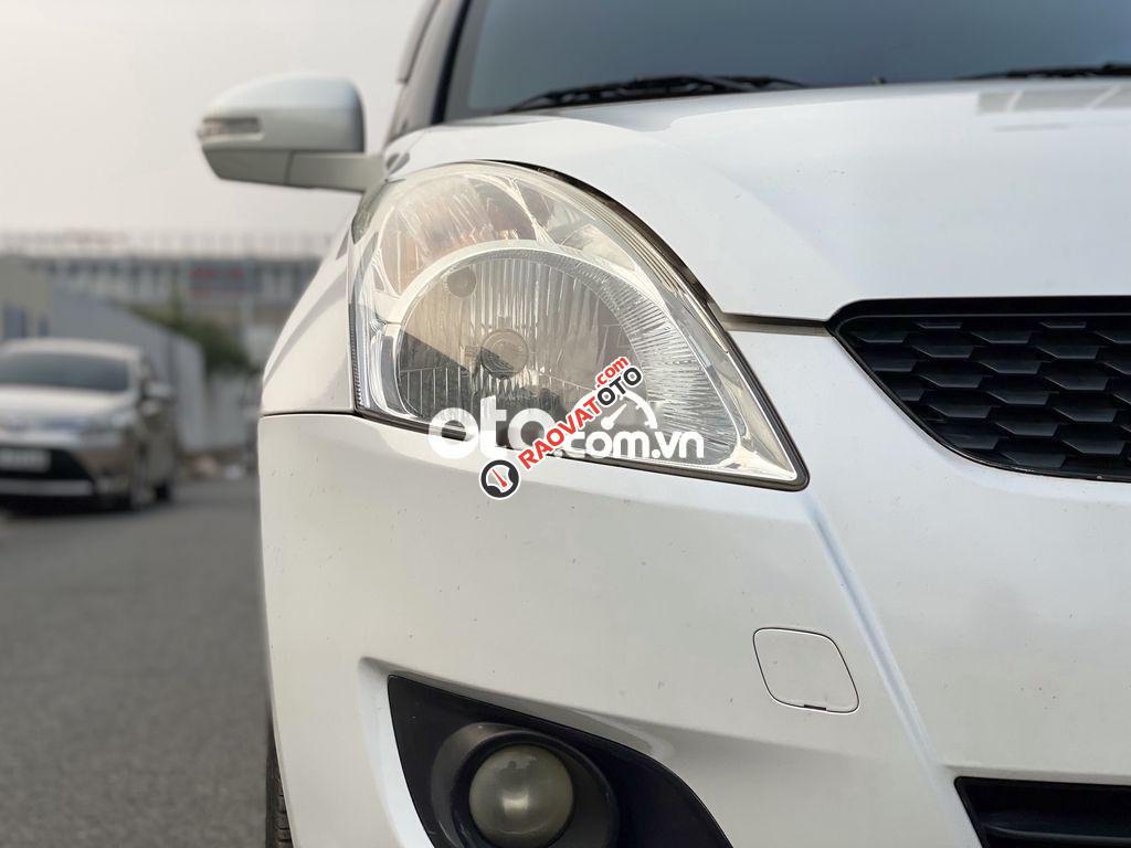 Cần bán lại xe Suzuki Swift AT đời 2014, màu trắng, giá 450tr-6