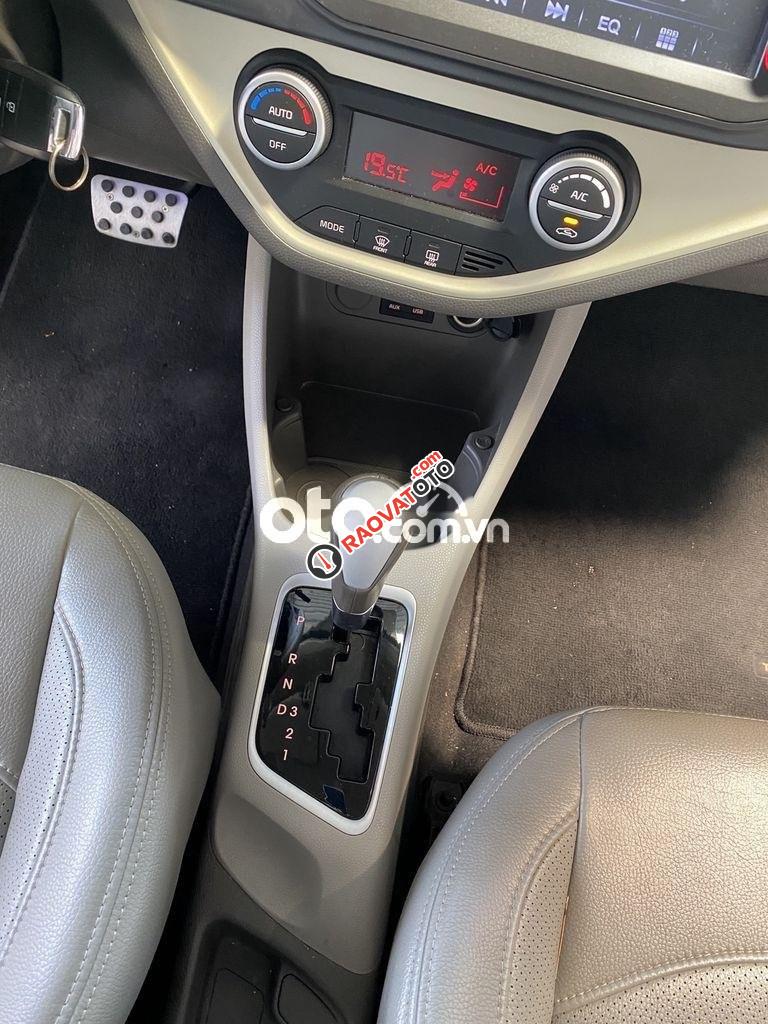 Cần bán lại xe Kia Morning Si AT năm 2017, màu trắng còn mới-9