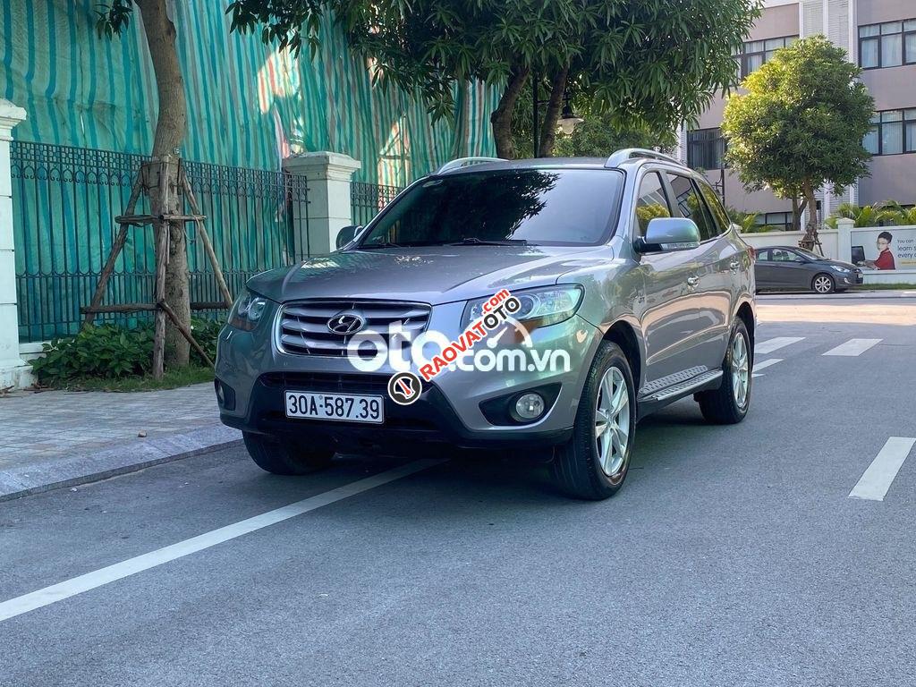 Cần bán xe Hyundai Santa Fe SLX EVGT đời 2010, màu bạc, nhập khẩu nguyên chiếc-0