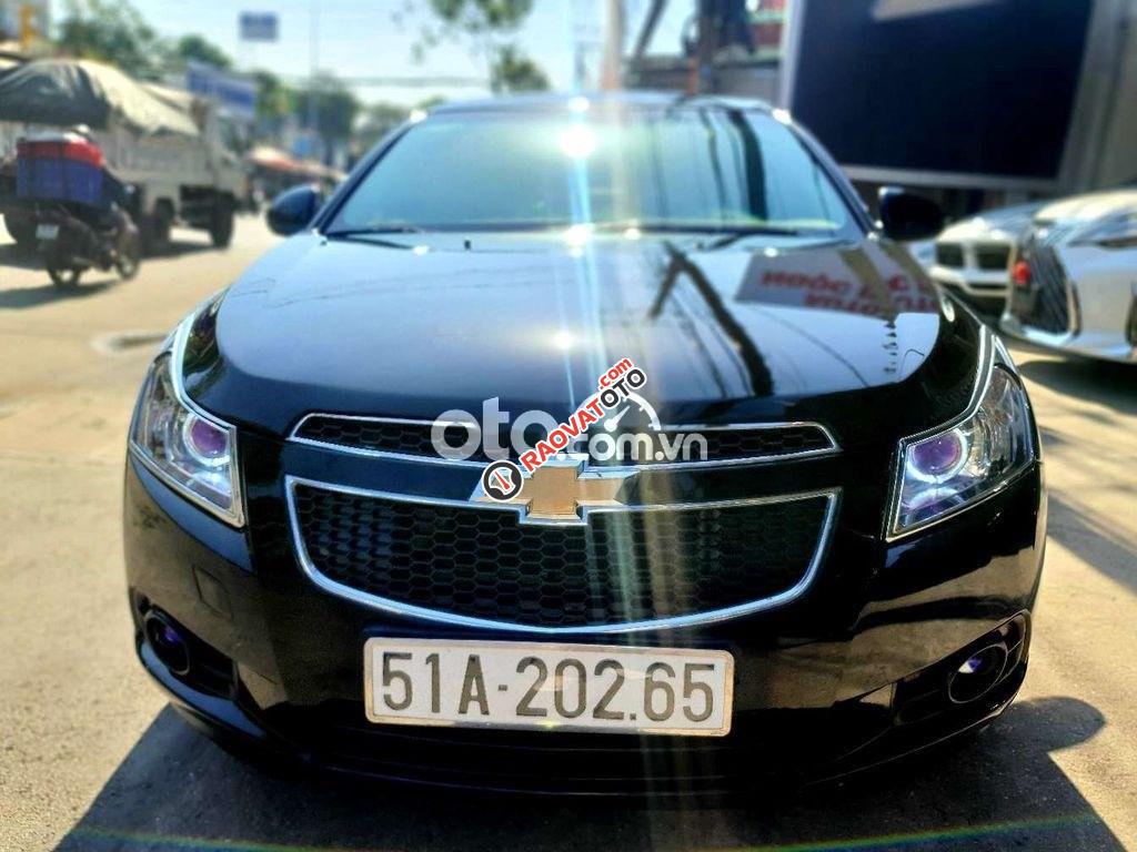 Cần bán xe Chevrolet Cruze LS sản xuất 2012, màu đen, giá chỉ 260 triệu-0