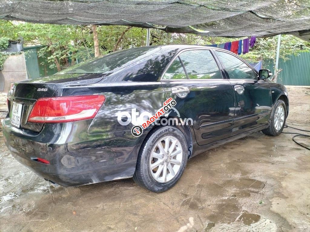 Cần bán xe Toyota Camry 2.4 năm 2011, màu đen  -8