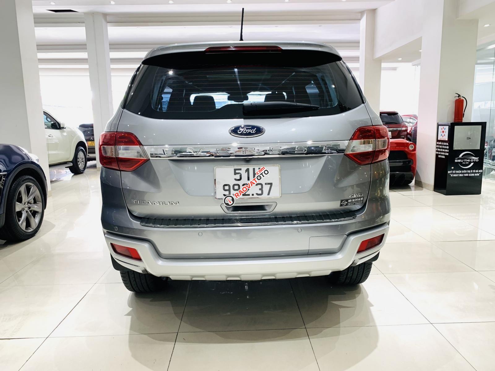 Bán xe Ford Everest AT sản xuất 2019, xe cực mới, máy dầu, biển thành phố, có trả góp-3