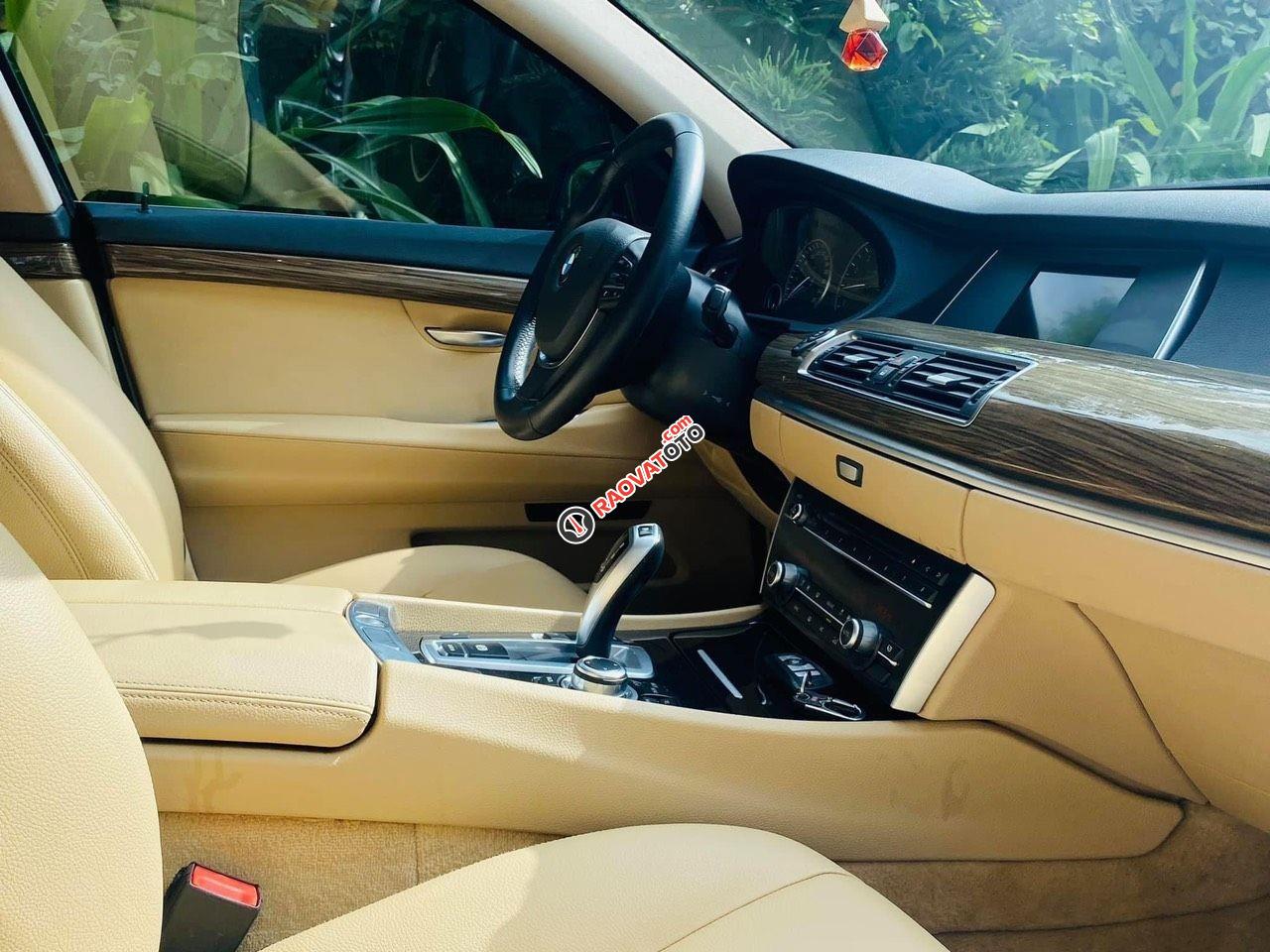Cần bán lại xe Toyota RAV4 2.5 AT sản xuất 2015 giá cả có thương lượng-1