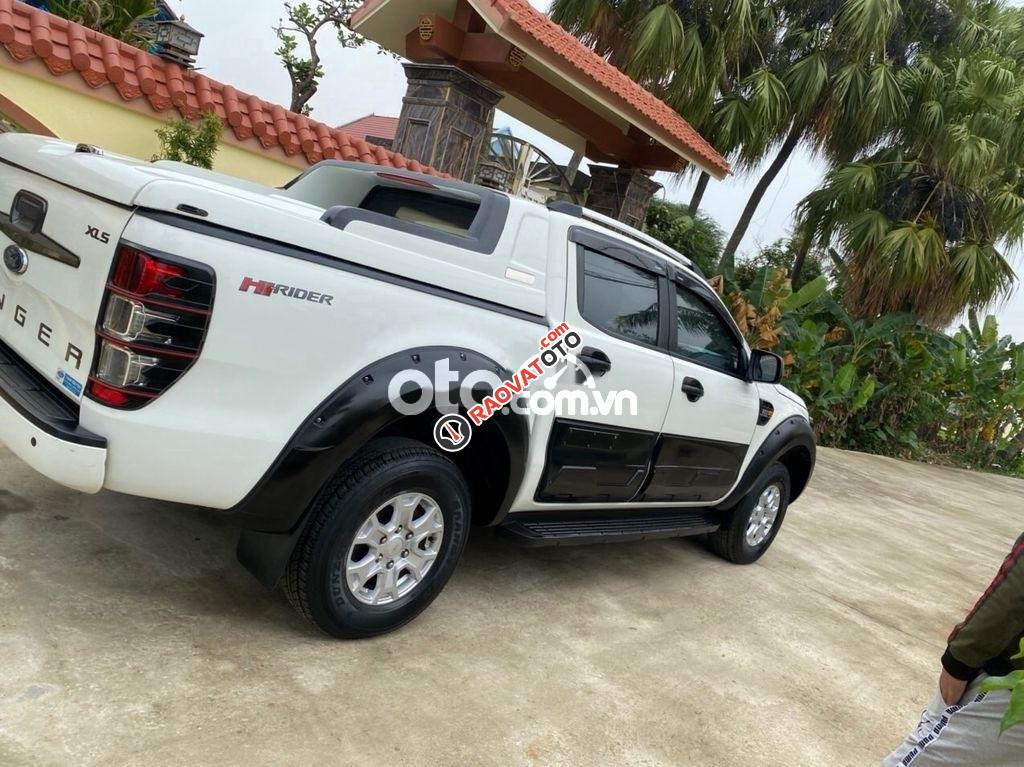 Cần bán lại xe Ford Ranger AT 2017, màu trắng, xe nhập còn mới-9