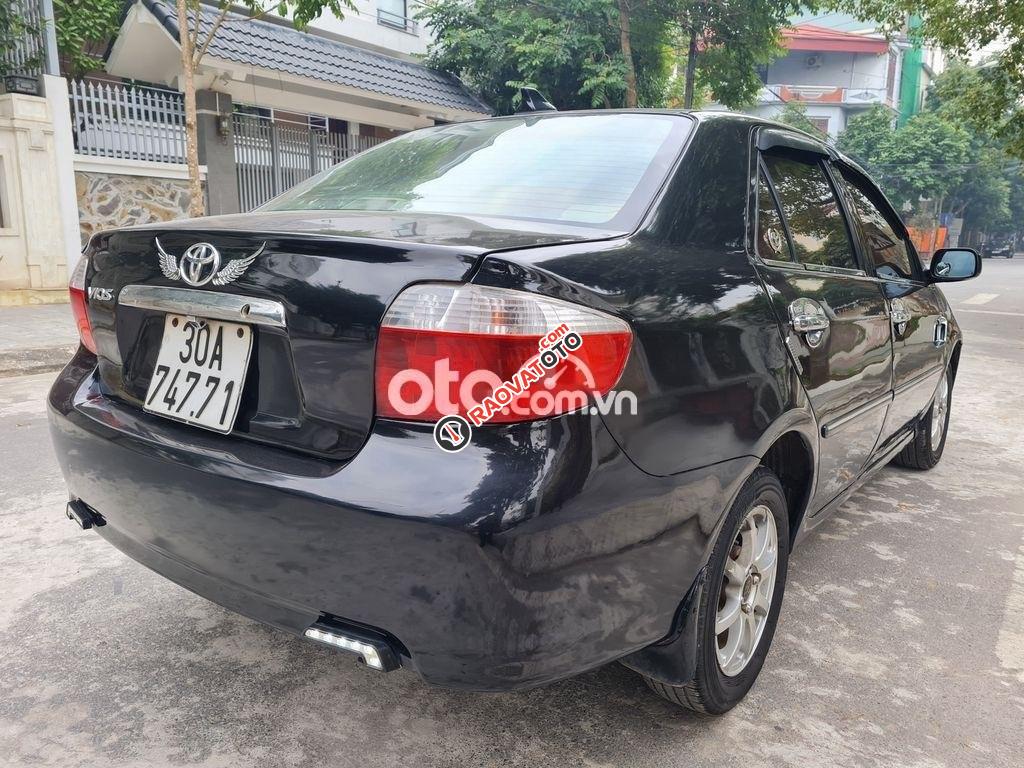 Cần bán gấp Toyota Vios 1.5E MT sản xuất năm 2007, màu đen, nhập khẩu nguyên chiếc chính chủ, giá 125tr-4