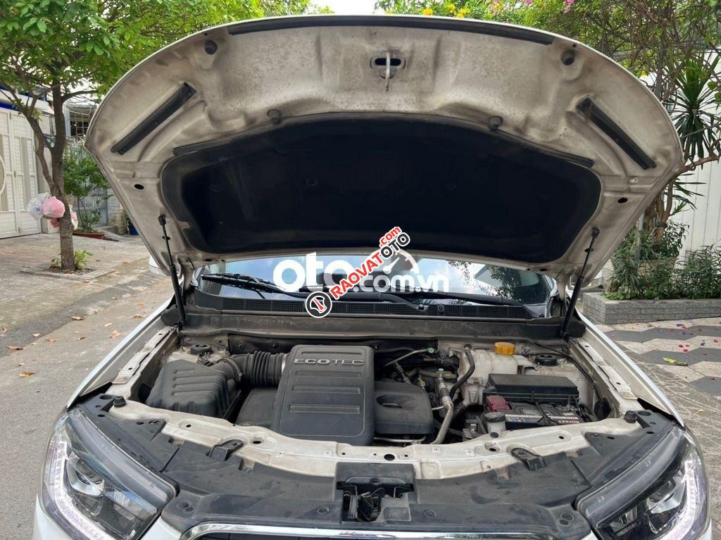 Bán Chevrolet Captiva REVV 2.4 LTZ sản xuất năm 2016, màu trắng xe gia đình, giá 515tr-1