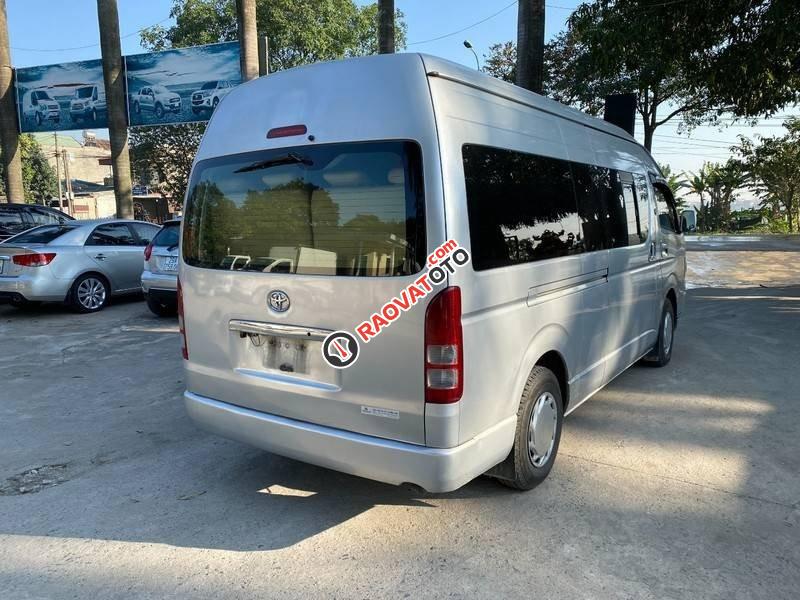 Cần bán gấp Toyota Hiace MT đời 2013, màu bạc, nhập khẩu nguyên chiếc giá cạnh tranh-7