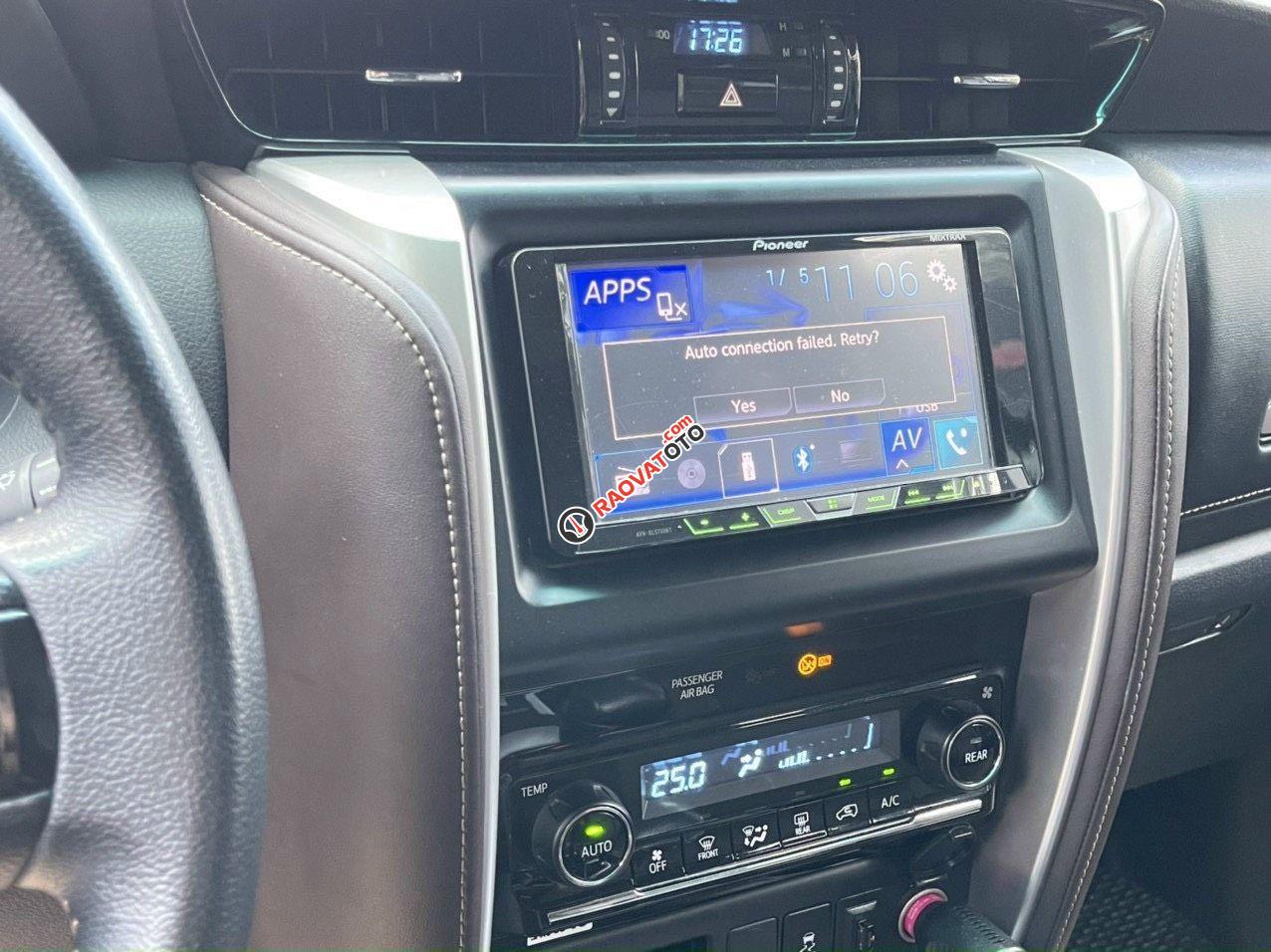 Toyota Fortuner 2. 7V AT 2017 nhập giá chỉ 835 triệu, hỗ trợ vay 80%-1