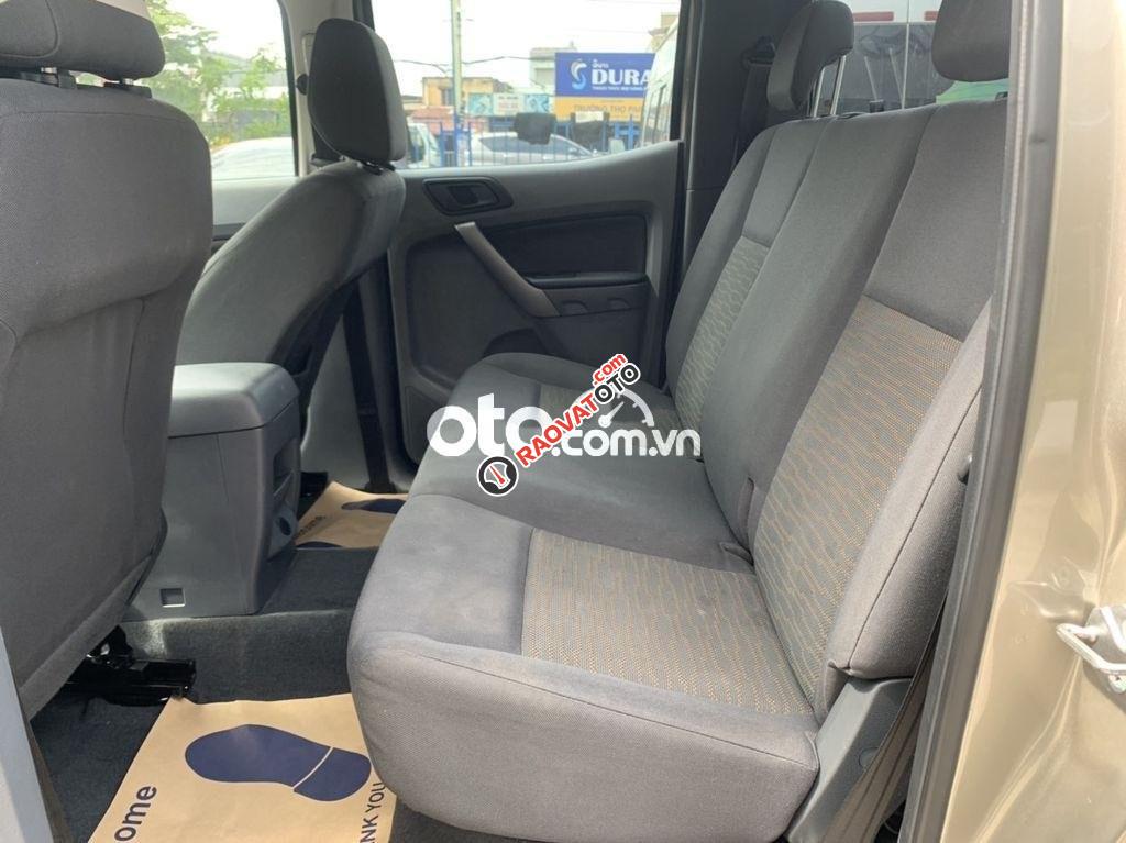 Xe Ford Ranger XLS MT năm sản xuất 2014, màu xám, xe nhập -0