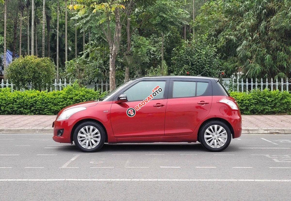 Bán Suzuki Swift 1.4 AT năm 2016, màu đỏ chính chủ, giá 395tr-5