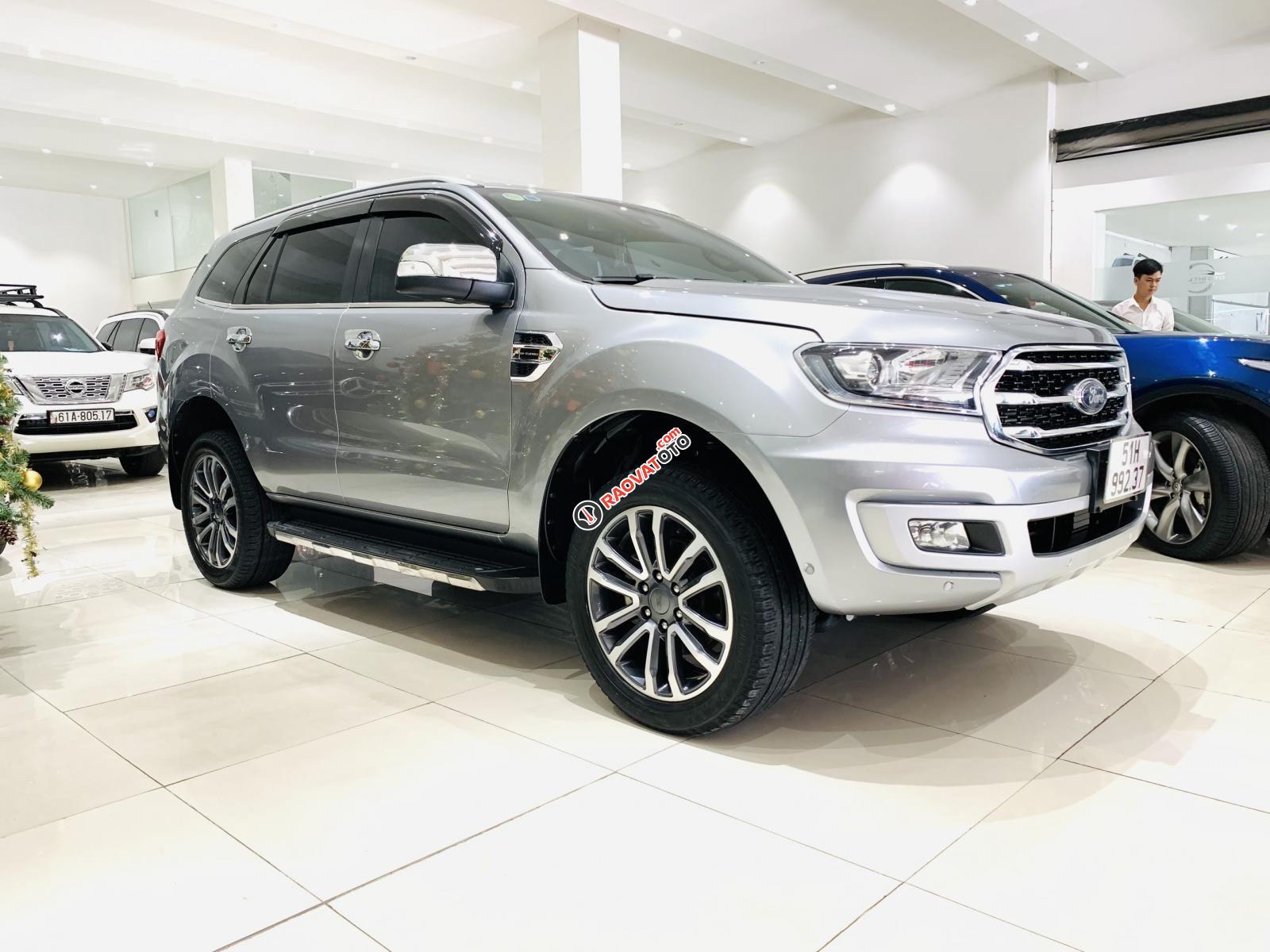 Bán xe Ford Everest AT sản xuất 2019, xe cực mới, máy dầu, biển thành phố, có trả góp-1