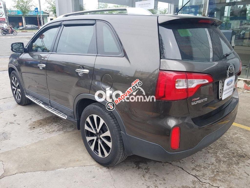 Bán ô tô Kia Sorento 2.4AT sản xuất năm 2016, màu nâu, nhập khẩu còn mới giá cạnh tranh-6