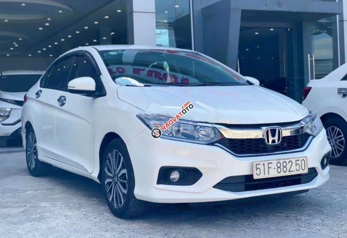 Cần bán Honda City 1.5 CVT năm sản xuất 2017, màu trắng-0