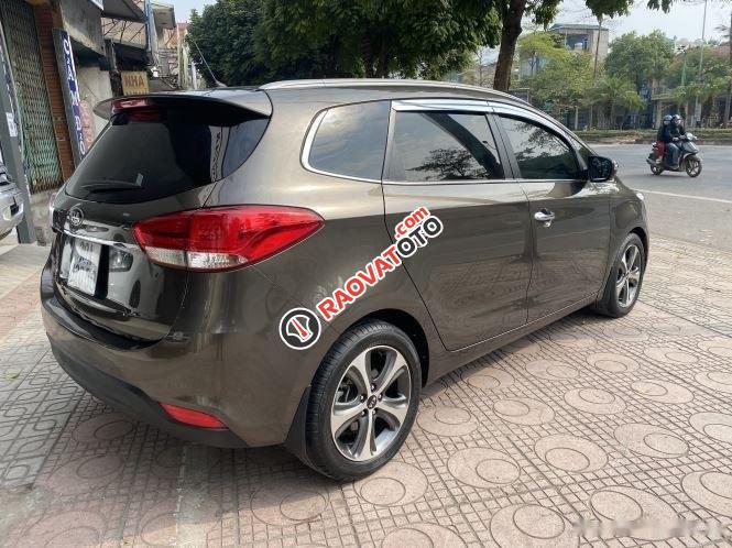 Cần bán Kia Rondo GATH năm 2015 xe gia đình-2