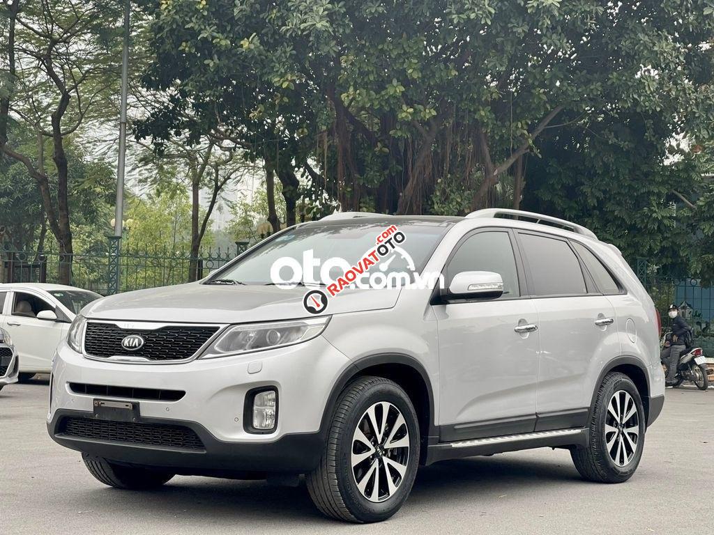 Bán Kia Sorento 2.4 GATH đời 2016, màu bạc còn mới, 595tr-1