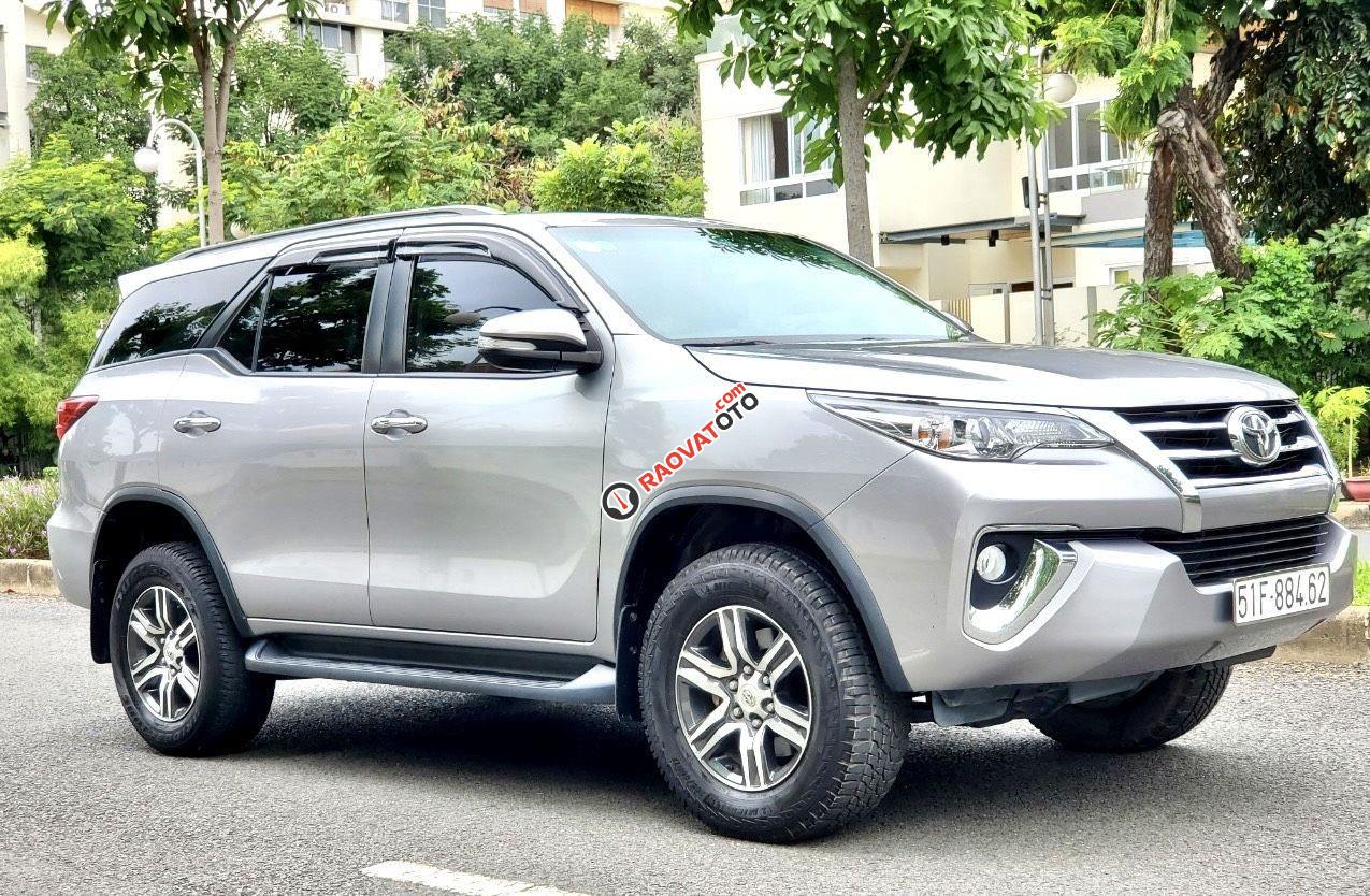 Toyota Fortuner 2. 7V AT 2017 nhập giá chỉ 835 triệu, hỗ trợ vay 80%-7