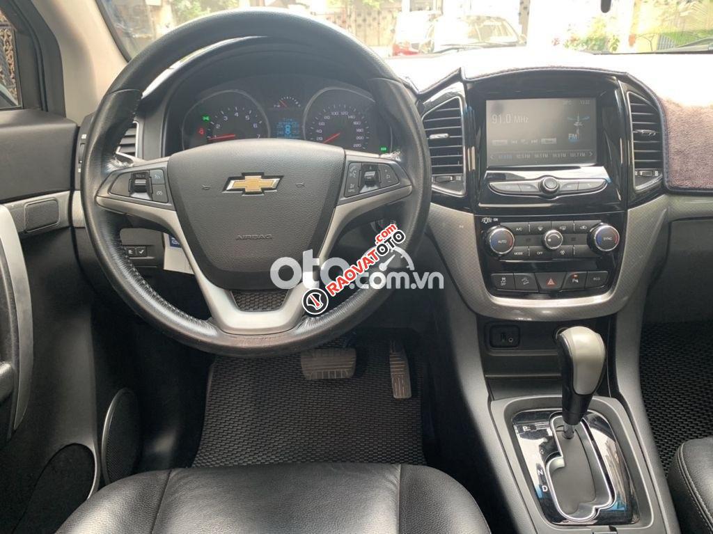 Cần bán gấp Chevrolet Captiva 2.4LTZ 2016, màu đen-9