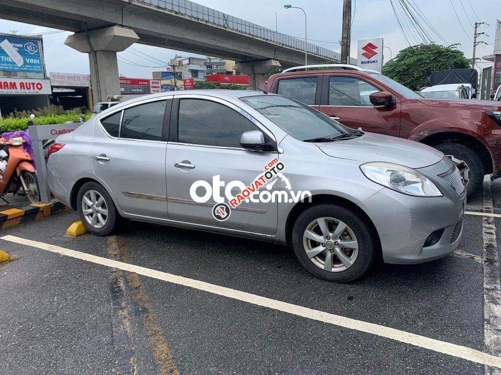 Bán Nissan Sunny XV đời 2013, màu bạc đã đi 85555km-4