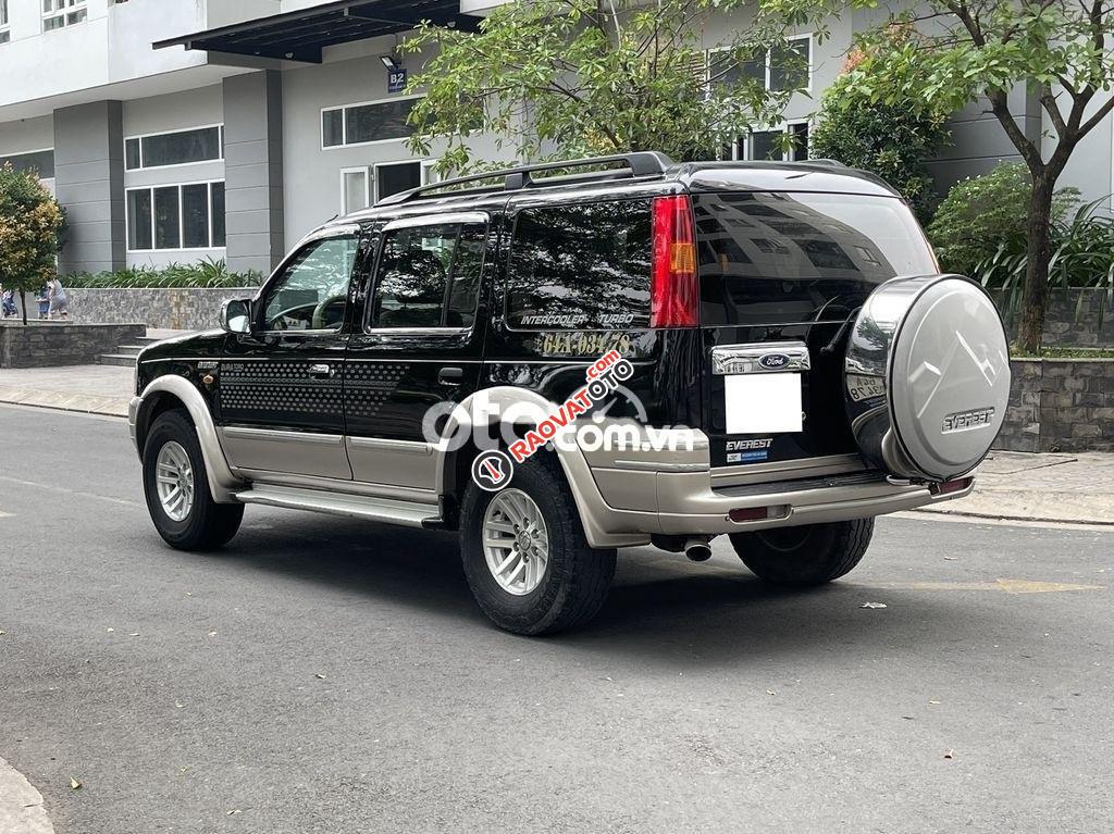 Cần bán Ford Everest MT đời 2005, màu đen còn mới giá cạnh tranh-3