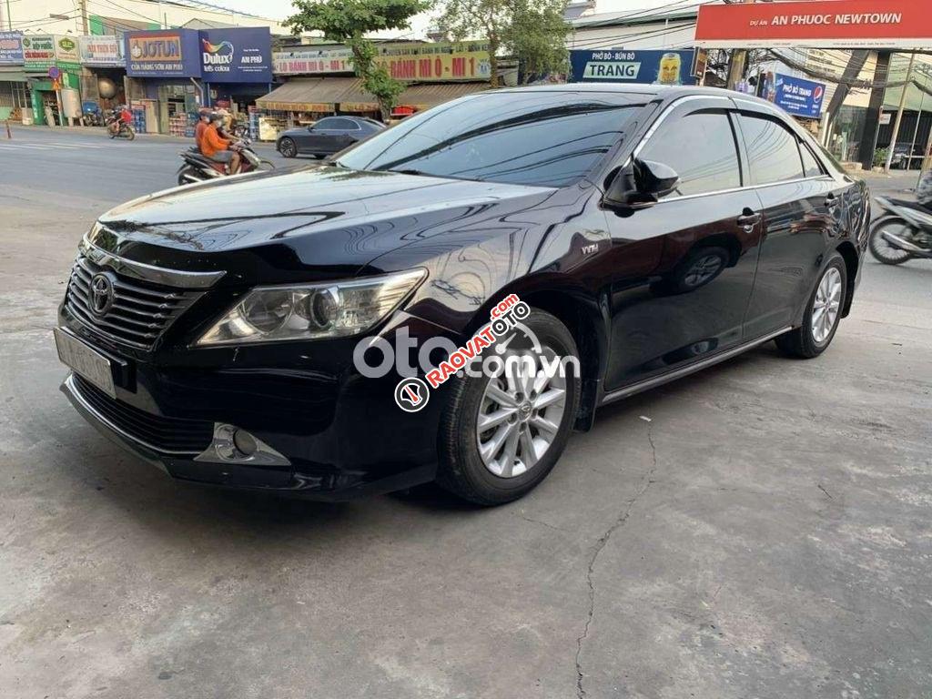 Bán Toyota Camry 2.0E đời 2014, màu đen-6