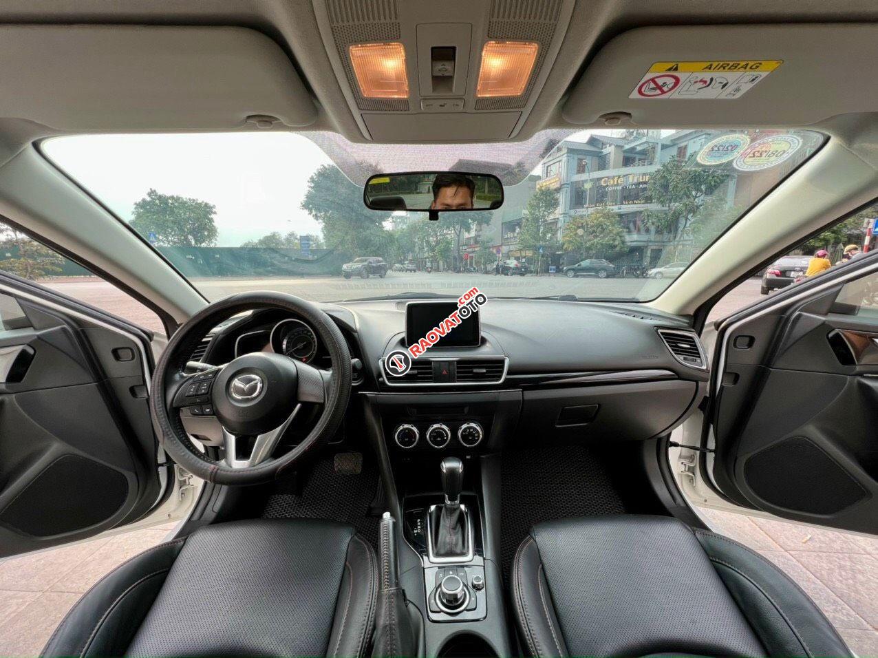 Bán xe Mazda 3 AT sản xuất năm 2015, giá tốt 1 chủ từ đầu liên hệ ngay-3