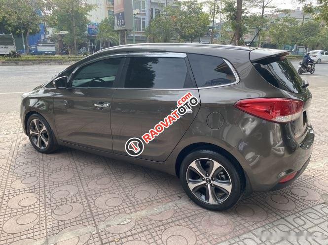 Cần bán Kia Rondo GATH năm 2015 xe gia đình-1