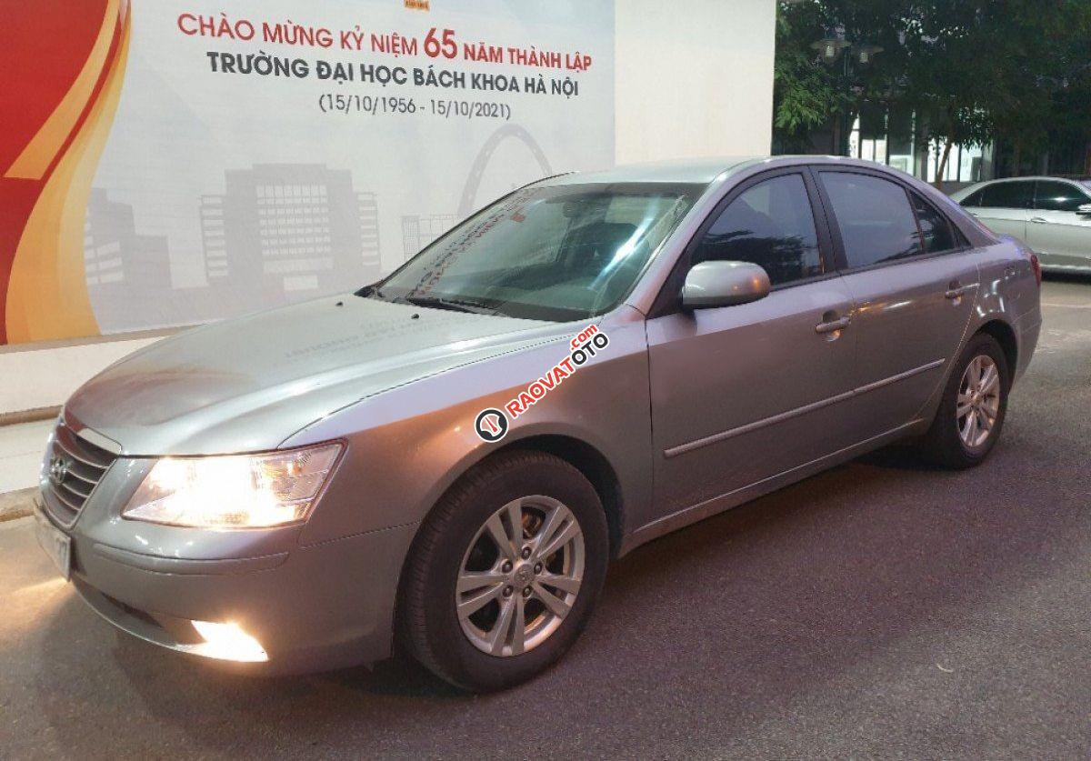 Cần bán xe Hyundai Sonata 2.0AT 2009, màu xám, nhập khẩu nguyên chiếc, giá chỉ 320 triệu-3