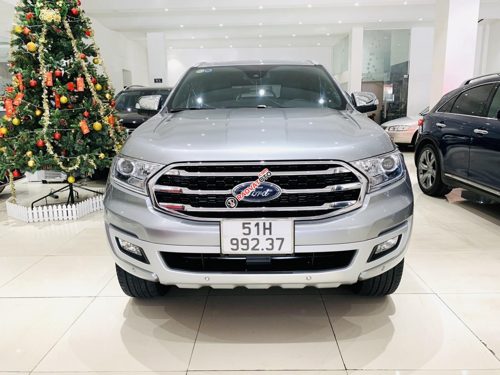 Bán xe Ford Everest AT sản xuất 2019, xe cực mới, máy dầu, biển thành phố, có trả góp-0