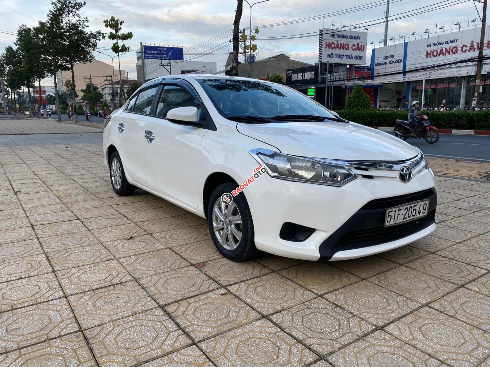 Cần bán lại xe Toyota Vios 1.5E 2015, màu trắng-12