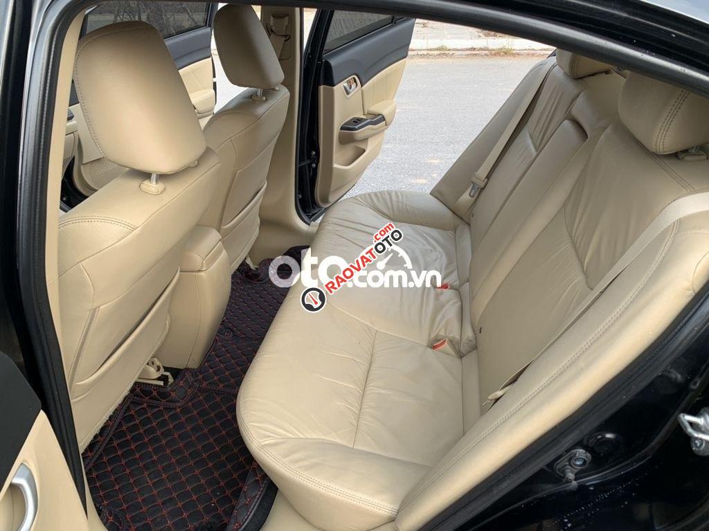 Bán Honda Civic 1.8AT sản xuất năm 2015, màu đen-9