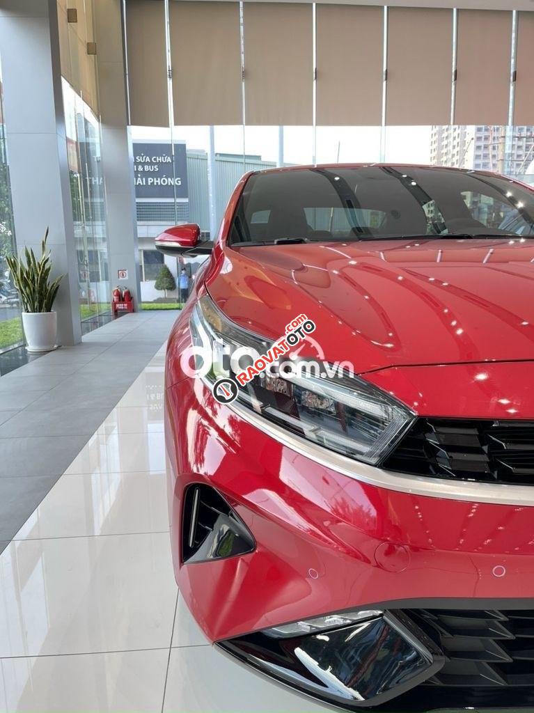 Cần bán xe Kia K3 AT năm sản xuất 2021, màu đỏ, 629 triệu-5