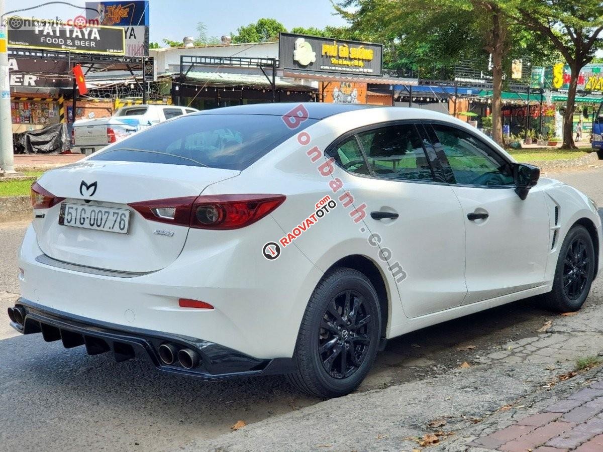 Bán Mazda 3 FL đời 2017, màu trắng-2