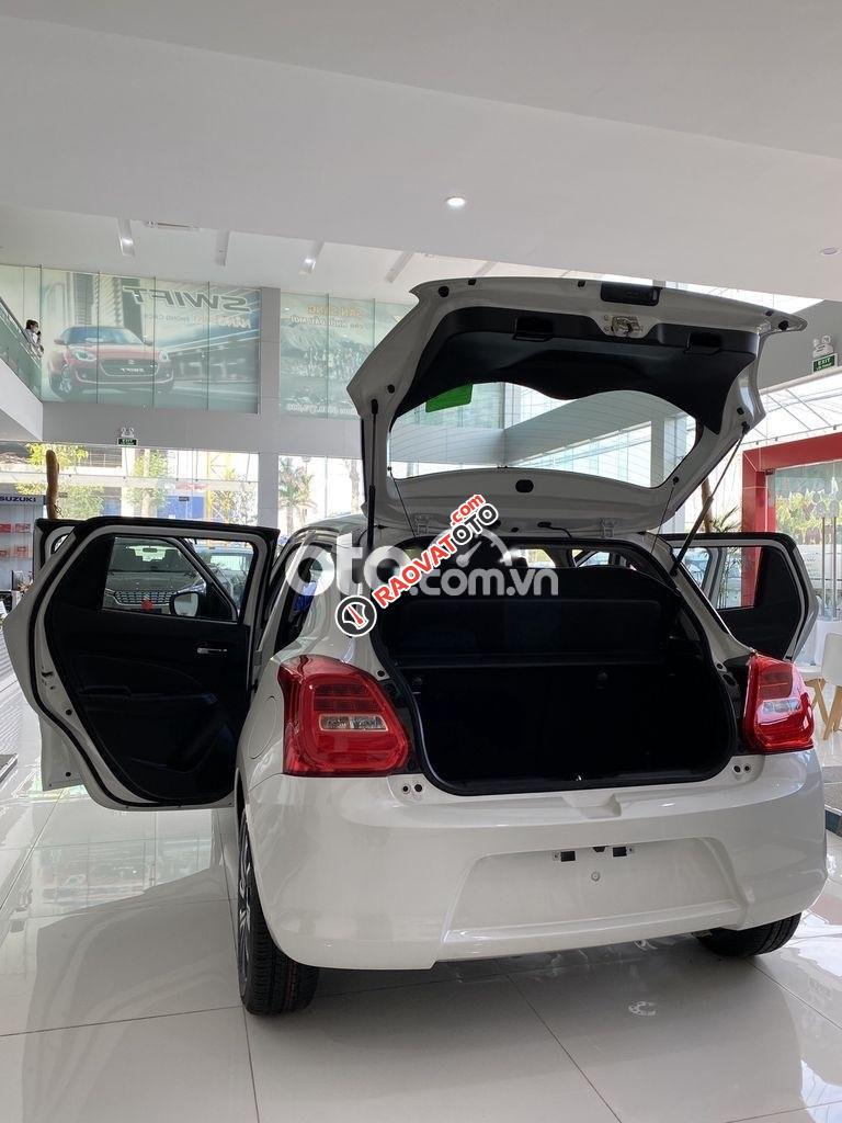 Bán Suzuki Swift AT sản xuất 2021, màu trắng, nhập khẩu-1